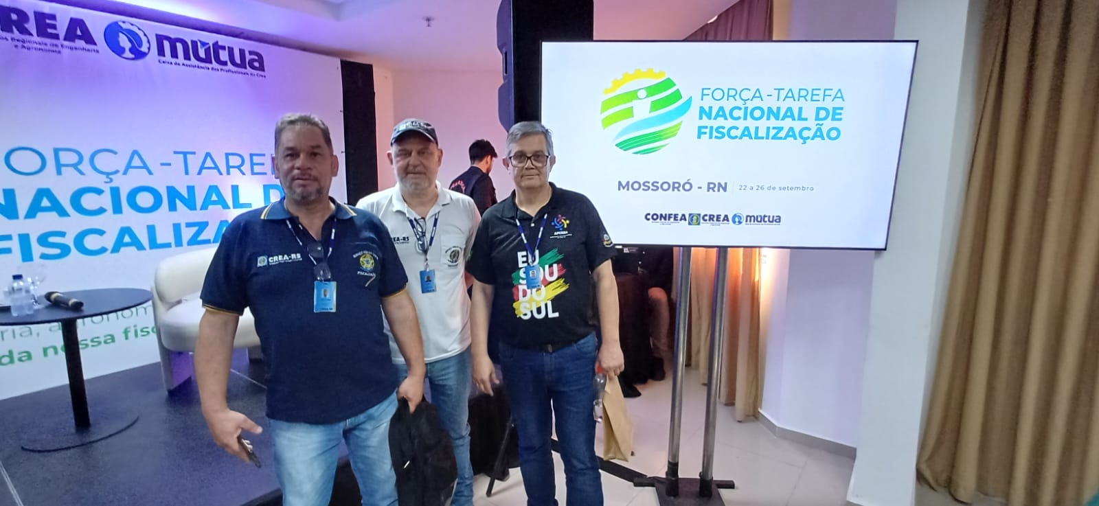 Equipe de fiscaliza&ccedil;&atilde;o do CREA-RS na for&ccedil;a-tarefa